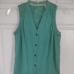 Girls shirt size small